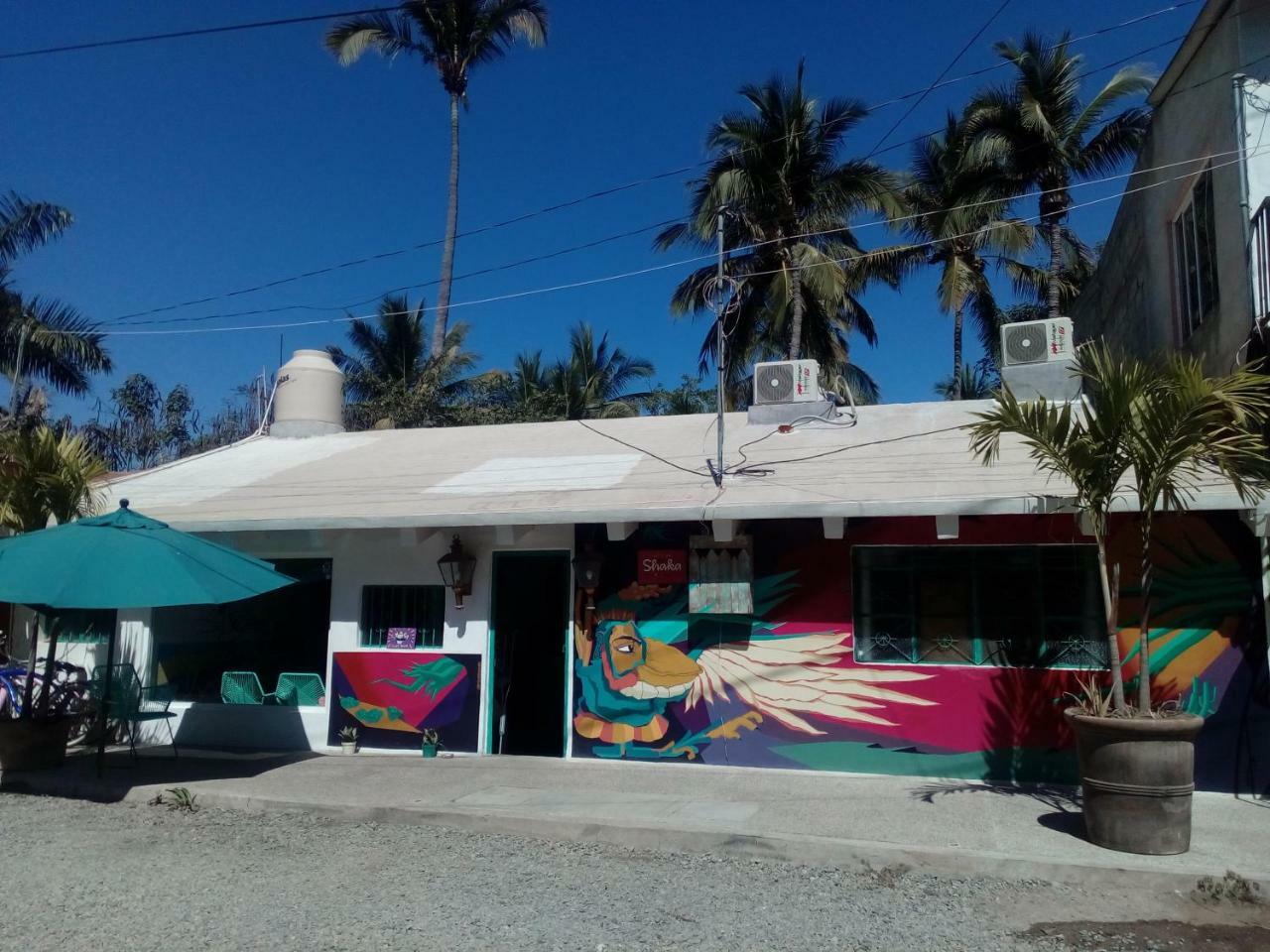 Shaka Surf House Hotel San Francisco  Exterior photo